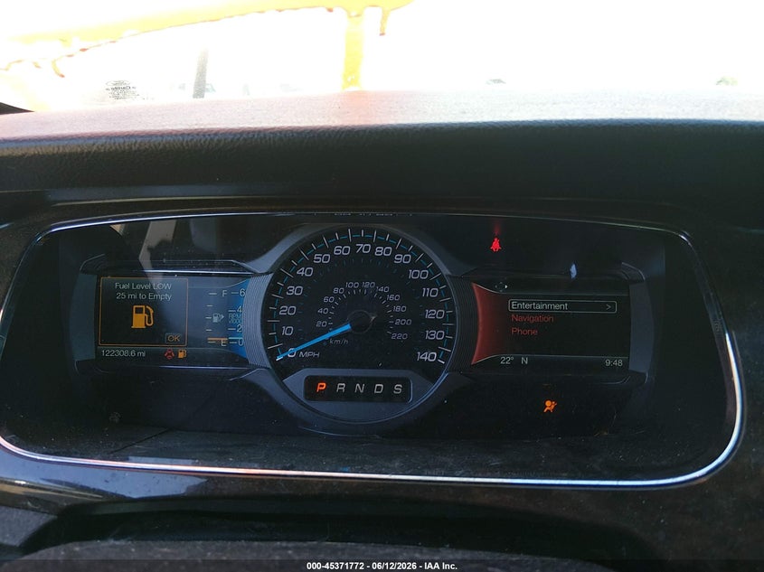 2019 FORD TAURUS auction photo 7