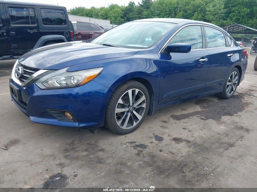 2017 Nissan Altima 2.5 Sr 1N4AL3AP1HN333045 photo 1