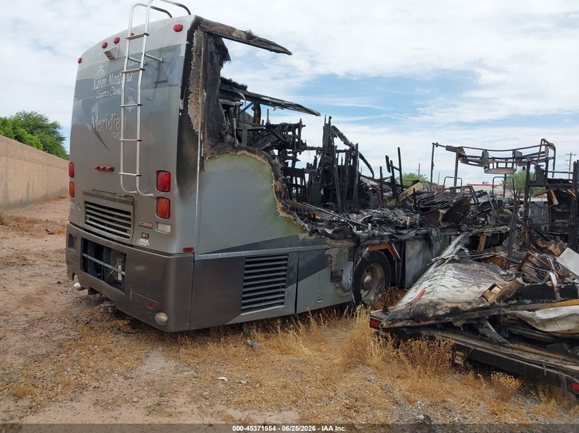 2004 FREIGHTLINER CHASSIS auction photo 4
