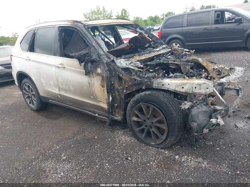Vin: 5uxks4c52j0z89579, lot: 45869892, bmw x5 xdrive35d 2018 img_1