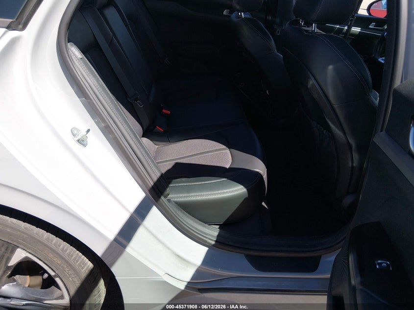 2024 KIA K5 SEDAN 1.6L I-4 DI, DOHC, VVT, TURBO, 180HP