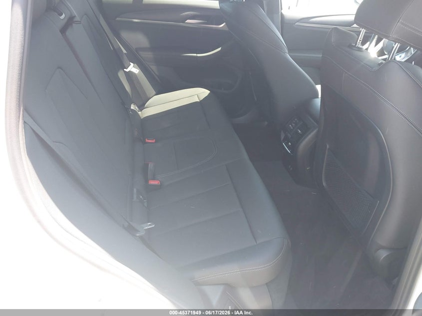 2024 BMW X3 auction photo 8
