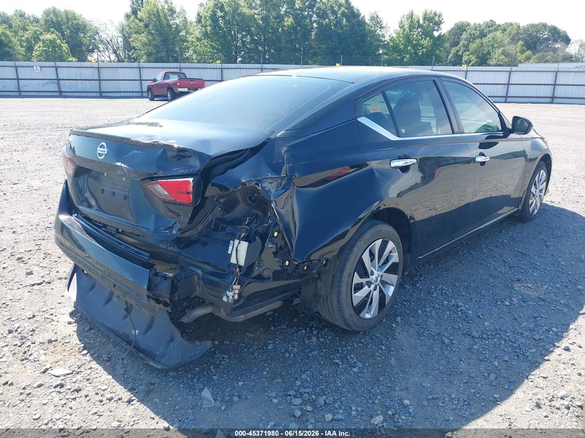 2021 NISSAN ALTIMA auction photo 4