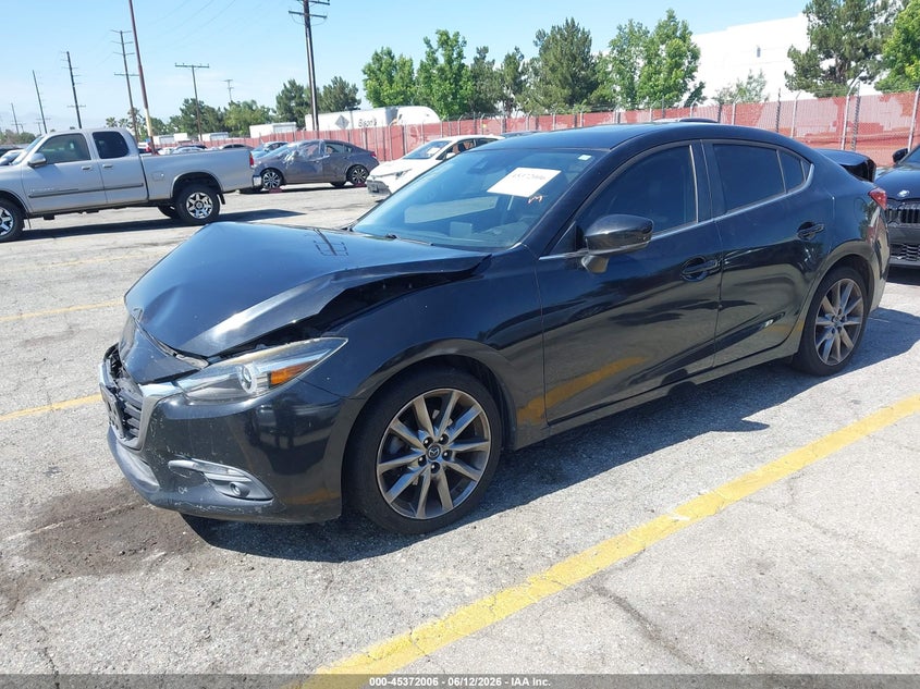 Vin: 3mzbn1w36jm185796, lot: 45869992, mazda mazda3 grand touring 20182
