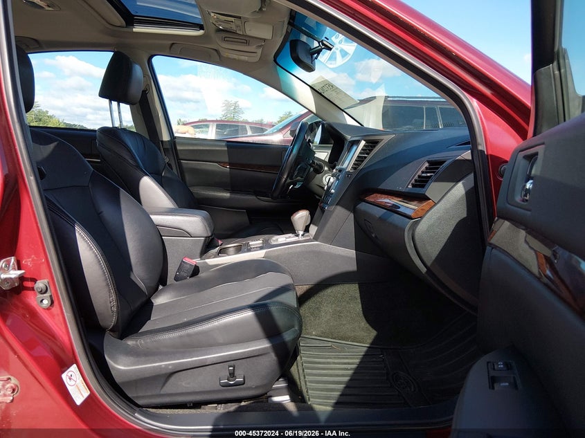 2014 SUBARU LEGACY SEDAN 2.5L H-4 DOHC, VVT, 173HP