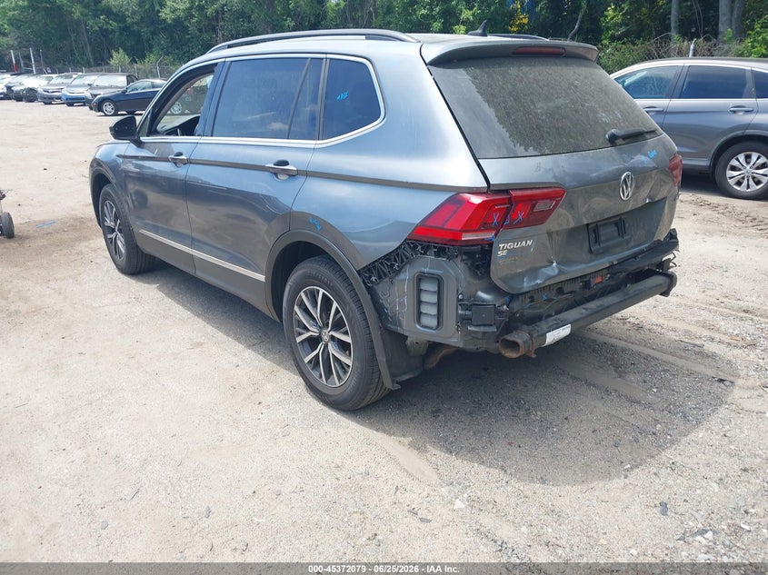 2020 VOLKSWAGEN TIGUAN auction photo 3