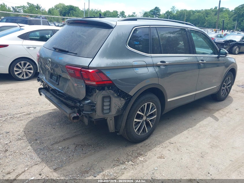 2020 VOLKSWAGEN TIGUAN auction photo 4