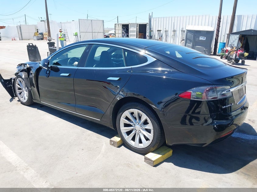 Vin: 5yjsa1e21jf275529, lot: 45870106, tesla model s 100d/75d/p100d 20183