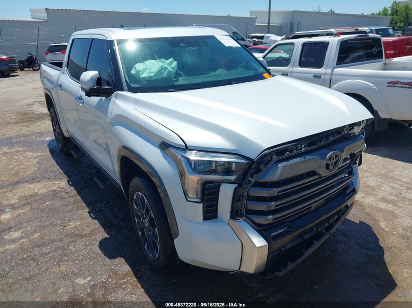 TOYOTA TUNDRA - zdjęcie 1