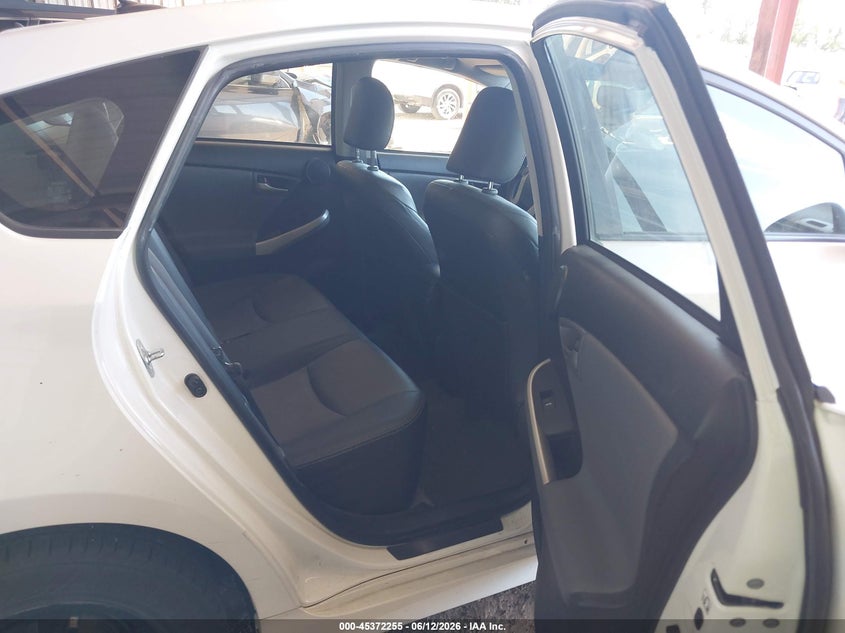 2015 TOYOTA PRIUS HATCHBACK 1.8L I-4 DOHC, VVT, 98HP