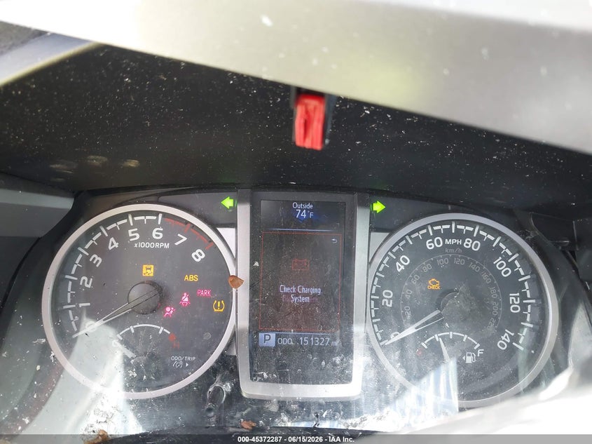 2017 TOYOTA TACOMA auction photo 7