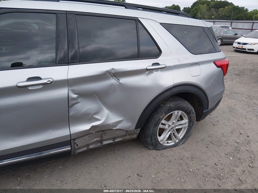 2020 FORD EXPLORER auction photo 6