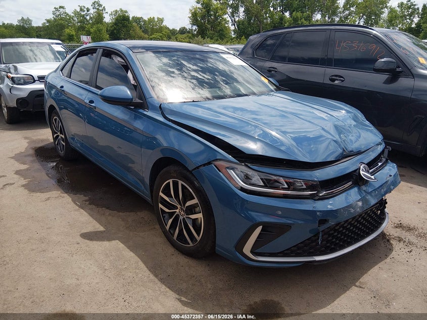 2025 VOLKSWAGEN JETTA auction photo 1