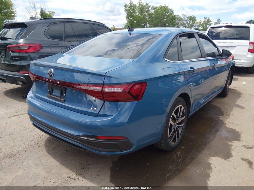 2025 VOLKSWAGEN JETTA auction photo 4