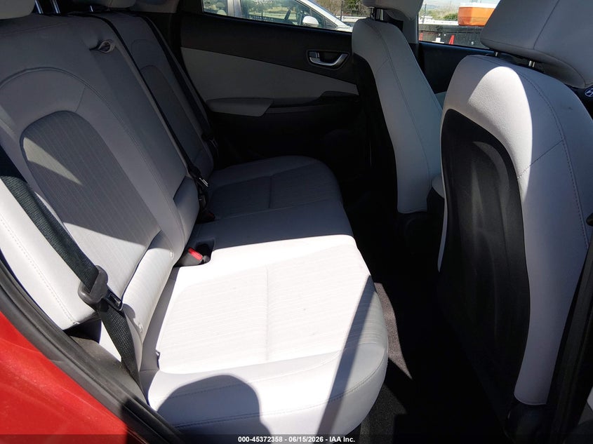 2022 HYUNDAI KONA auction photo 8