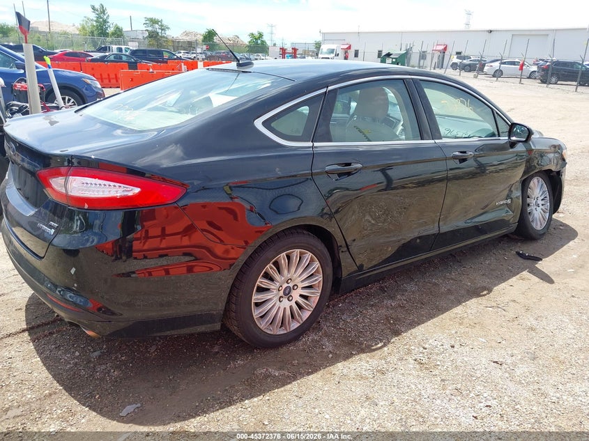 2016 FORD FUSION HYBRID auction photo 4