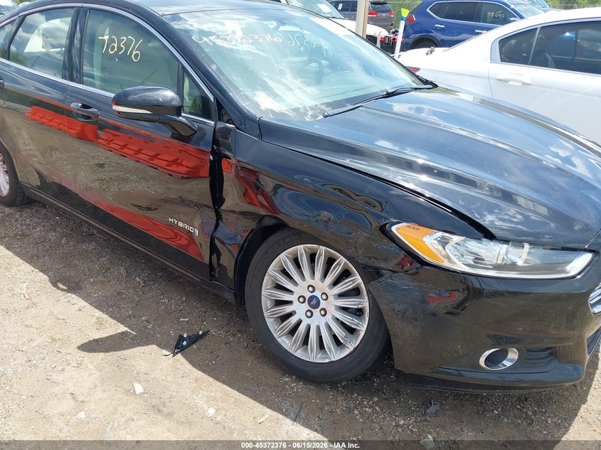 2016 FORD FUSION HYBRID auction photo 6