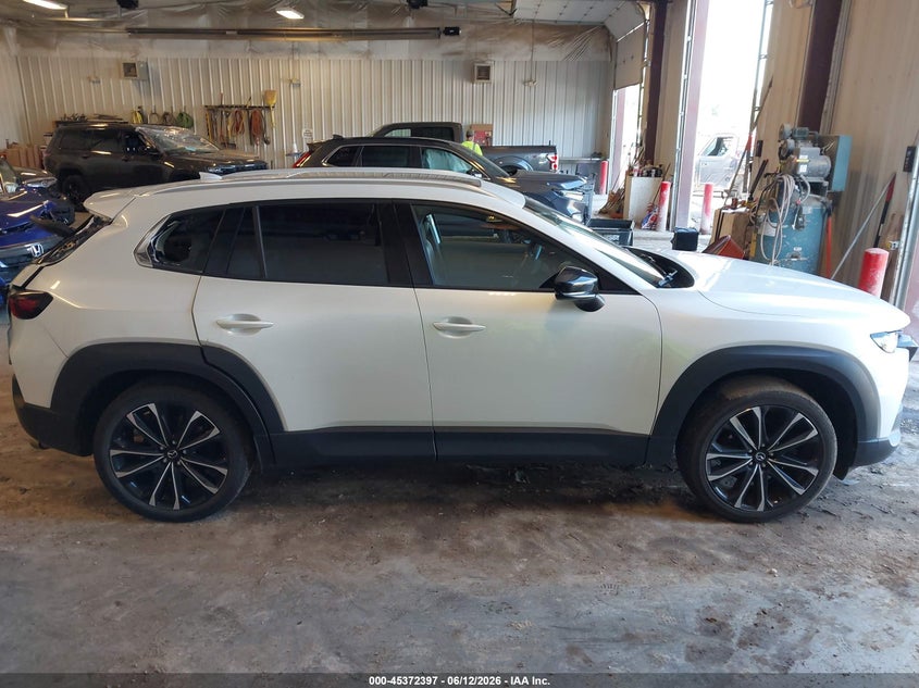 MAZDA CX-50 - zdjęcie 12