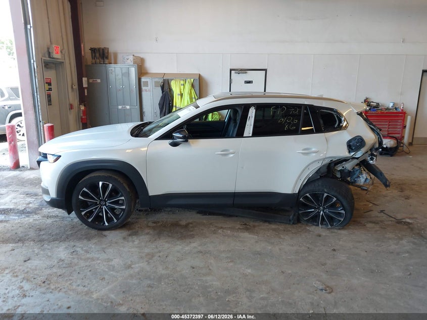 MAZDA CX-50 - zdjęcie 13