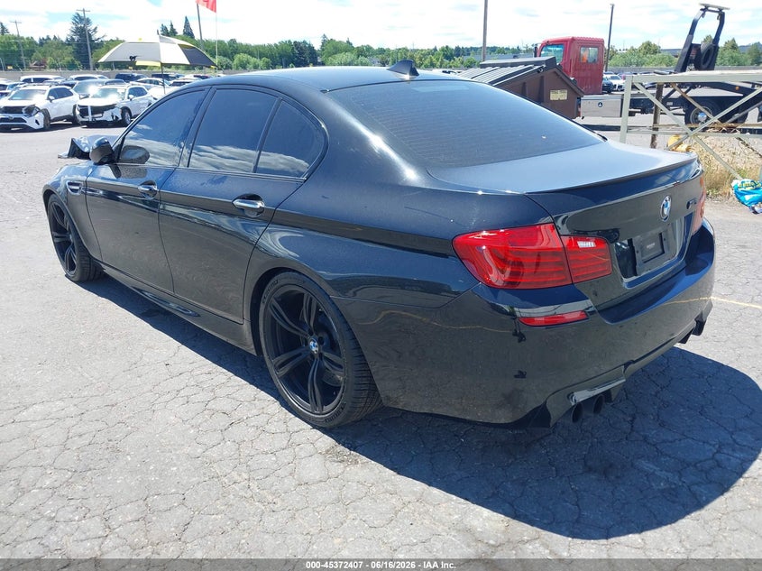 Vin: wbsfv9c55fd594490, lot: 45870393, bmw m5 20153