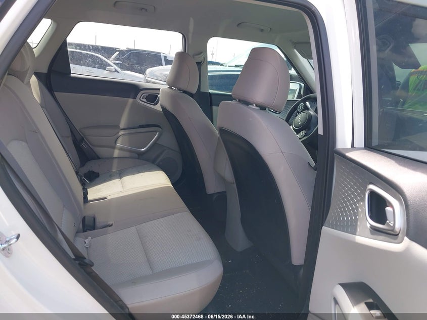 2025 KIA SOUL auction photo 8