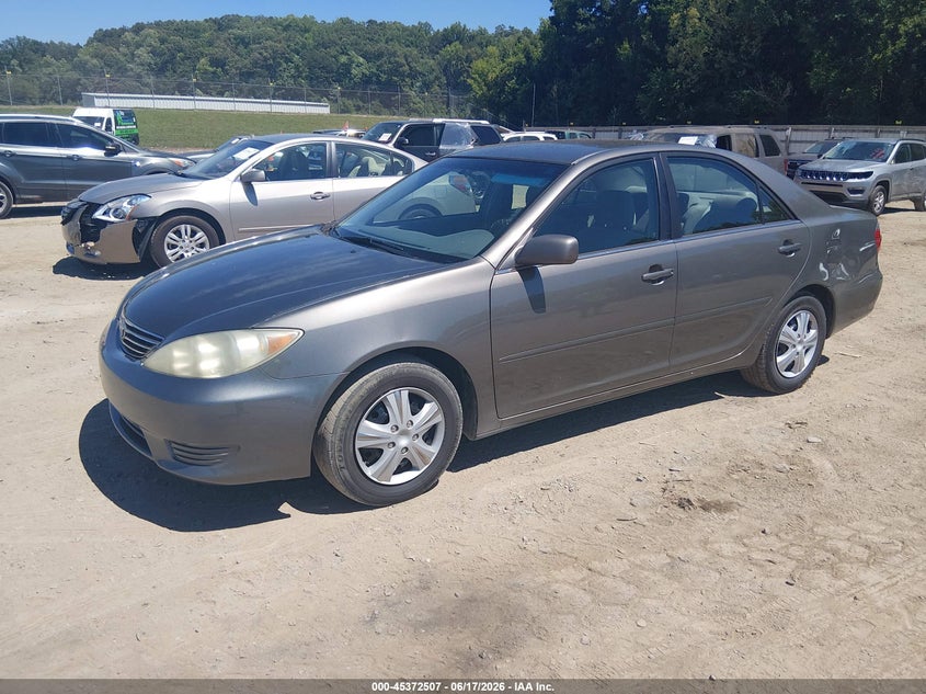 2005 Toyota Camry Le 4T1BE32K55U987877 photo 1