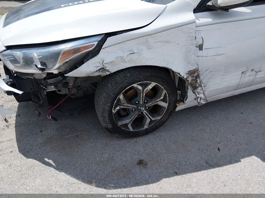 2020 Kia Forte Lxs VIN: 3KPF24AD4LE234618 Lot: 45372570