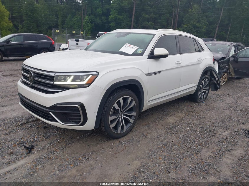 2023 VOLKSWAGEN ATLAS CROSS SPORT auction photo 2