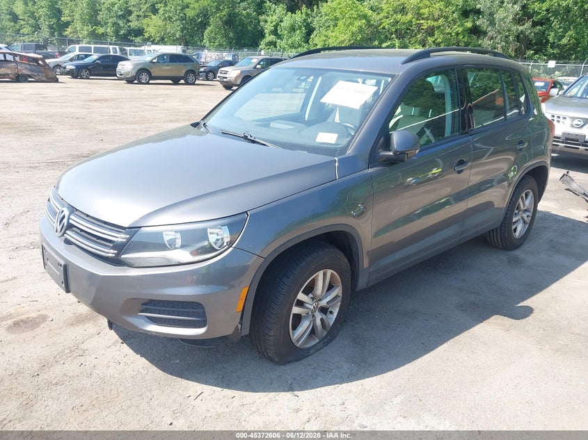 2016 Volkswagen Tiguan S WVGAV7AX4GW586456 photo 1
