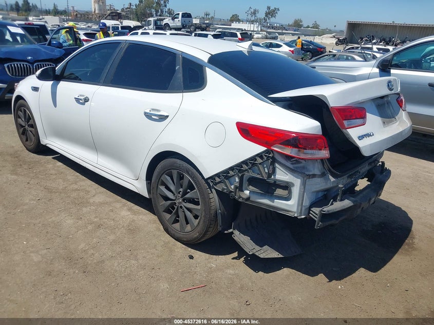 Vin: 5xxgt4l37gg004560, lot: 45870602, kia optima lx 20163