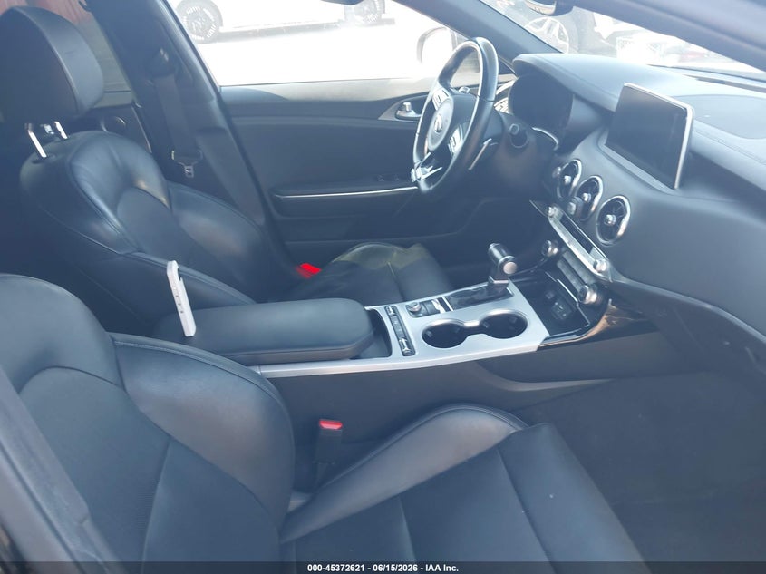 VIN KNAE45LC9L6076201 2020 KIA STINGER GT1