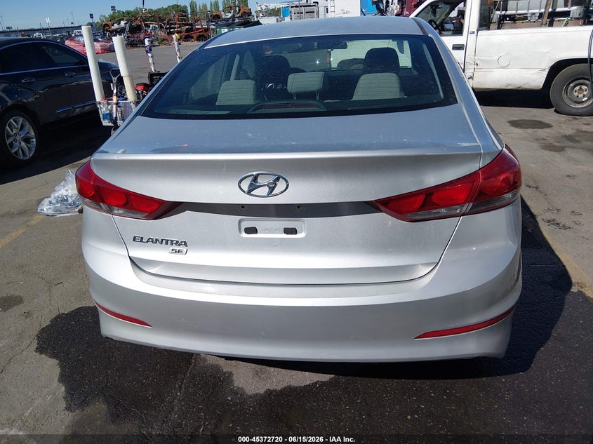 VIN 5NPD74LFXJH355508 2018 HYUNDAI ELANTRA SE