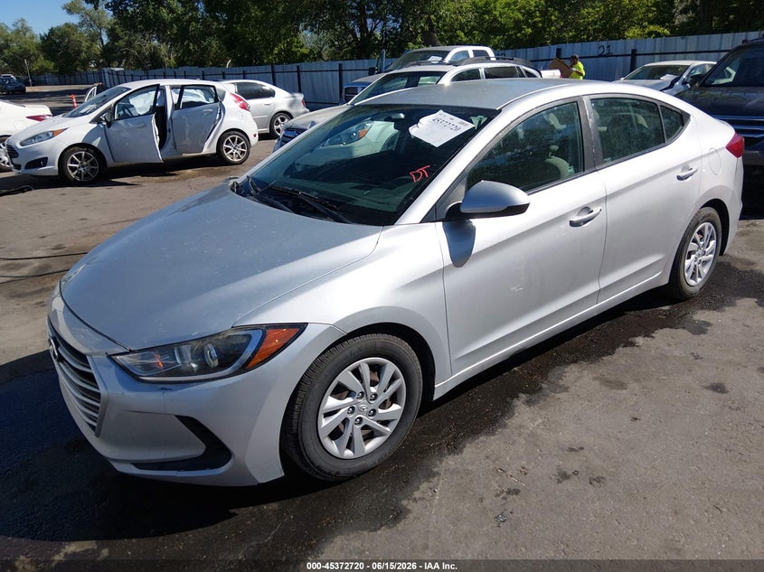 VIN 5NPD74LFXJH355508 2018 HYUNDAI ELANTRA SE