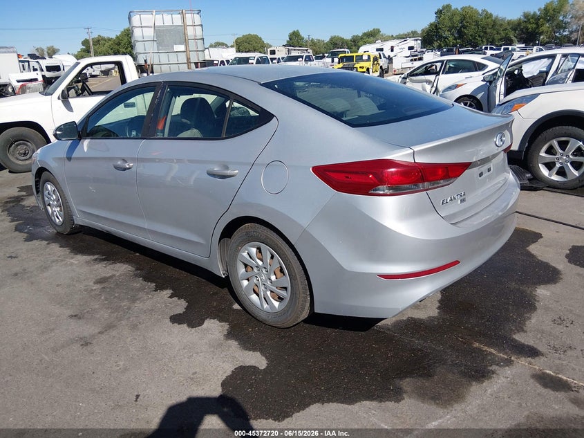 VIN 5NPD74LFXJH355508 2018 HYUNDAI ELANTRA SE