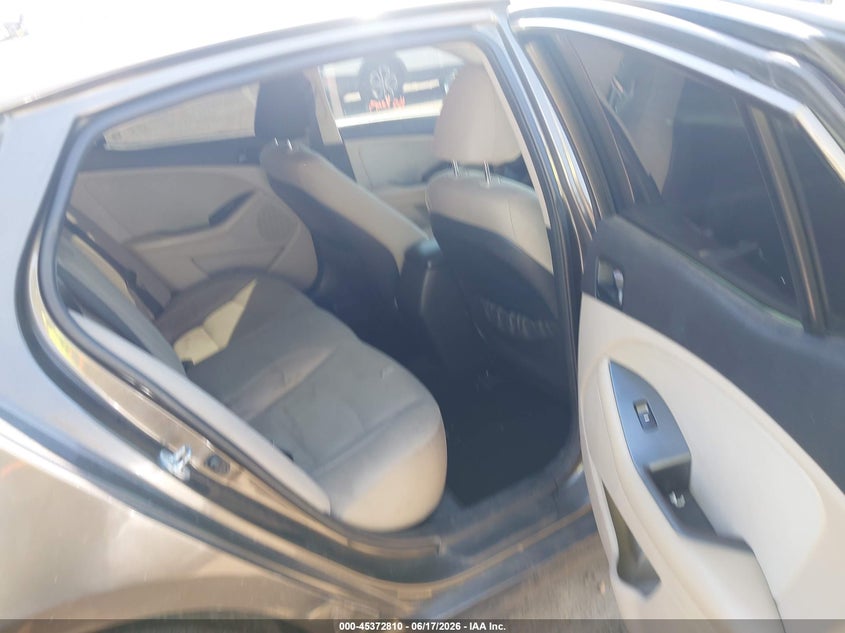 2014 Kia Optima Lx VIN: 5XXGM4A71EG265666 Lot: 45372810