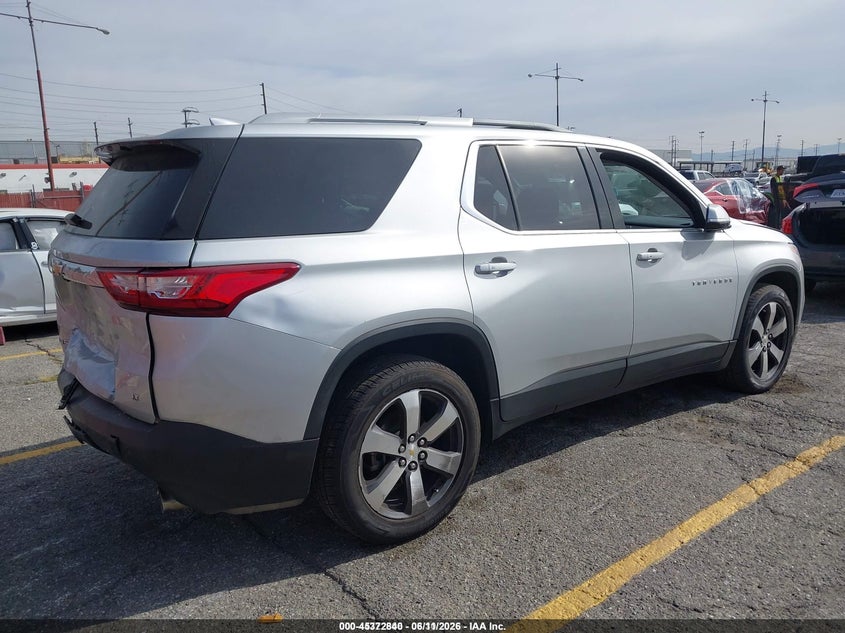 2018 CHEVROLET TRAVERSE auction photo 4