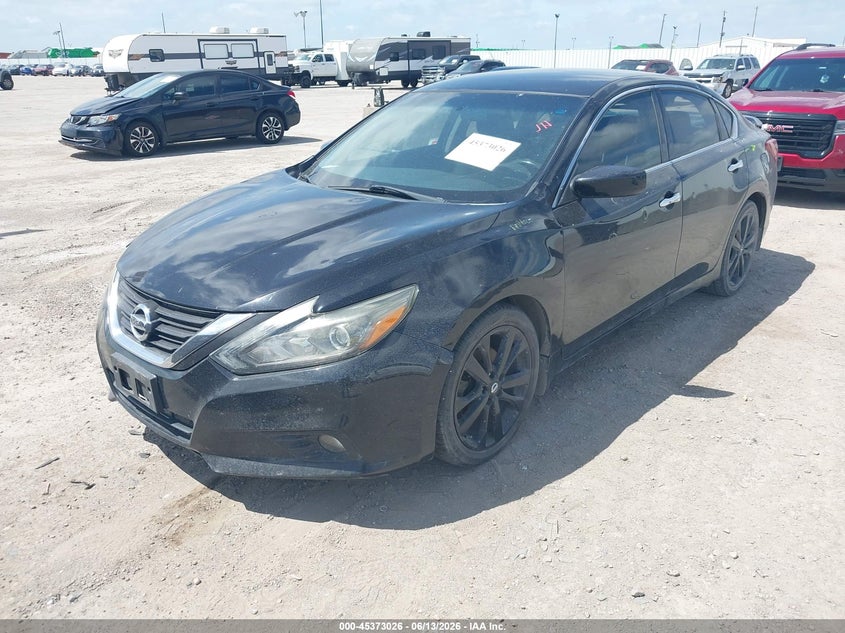 2017 NISSAN ALTIMA auction photo 2