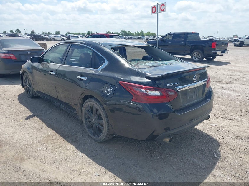 2017 NISSAN ALTIMA auction photo 3