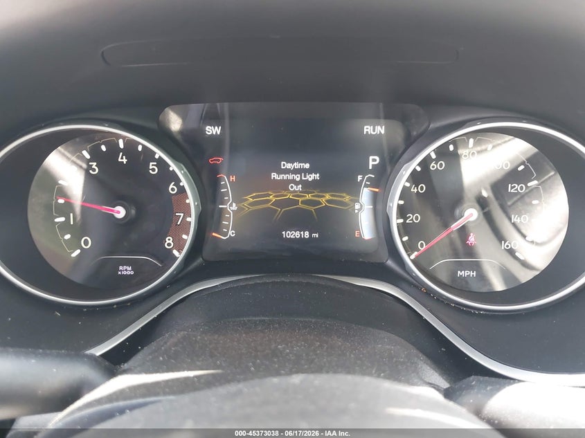 2019 JEEP COMPASS auction photo 7