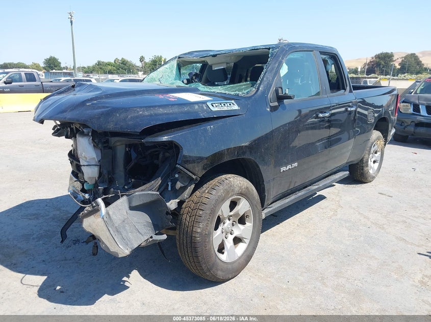 1C6RREBT6LN123754 2020 Ram 1500 Big Horn  4x2 6'4 Box photo 1
