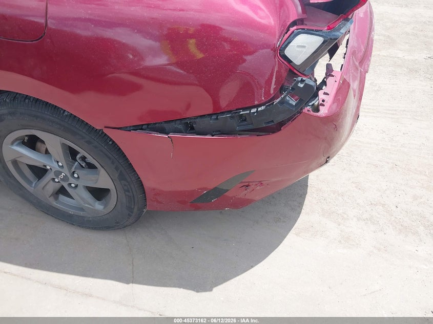 2022 KIA K5 auction photo 6