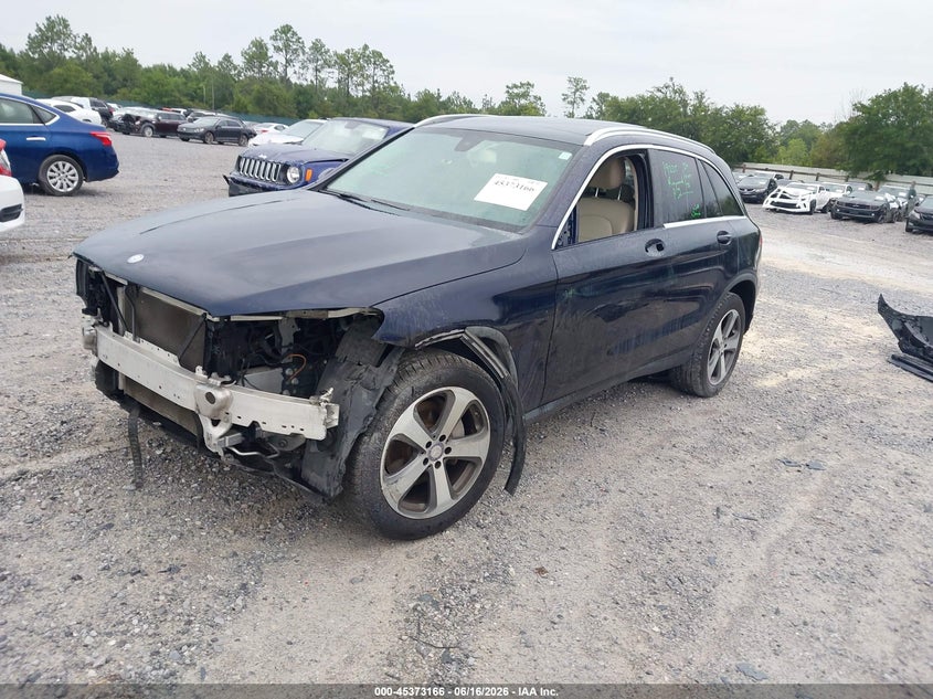 2017 MERCEDES-BENZ GLC 300 auction photo 2