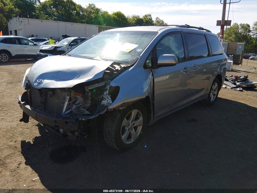 2017 Toyota Sienna Le 8 Passenger 5TDKZ3DC8HS844820 photo 1