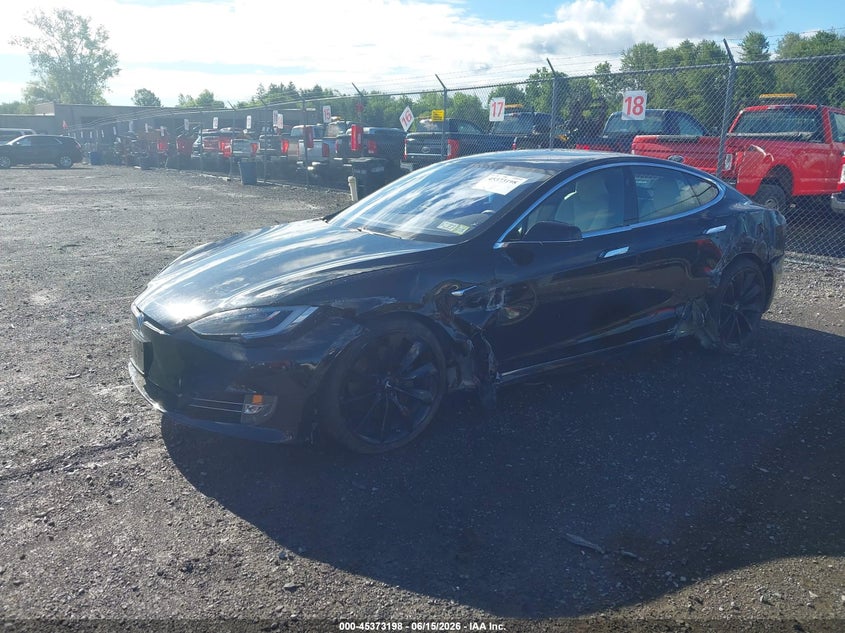 2020 TESLA MODEL S auction photo 2