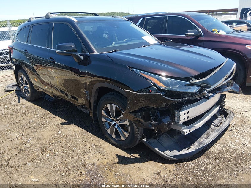 2022 TOYOTA HIGHLANDER  (VIN: 5TDGZRAHXNS125296)