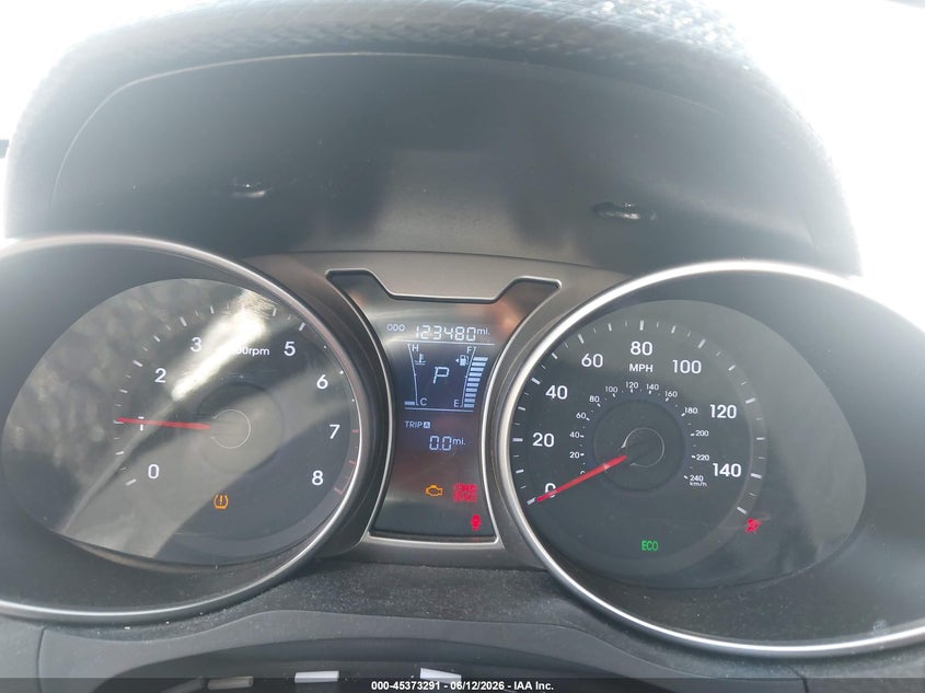 2013 Hyundai Veloster VIN: KMHTC6ADXDU156923 Lot: 45373291