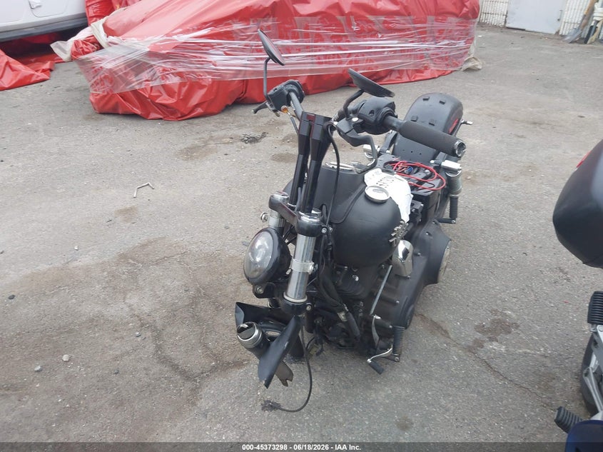 2014 HARLEY-DAVIDSON FXDBP auction photo 2