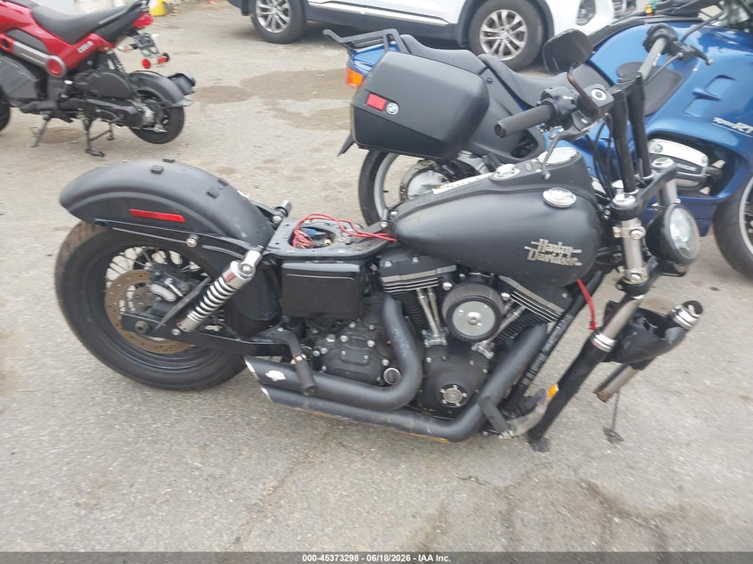 2014 HARLEY-DAVIDSON FXDBP auction photo 8