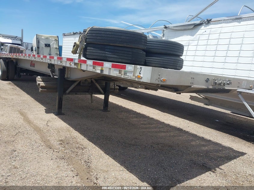 2022 WILSON TRAILER CO FLATBED auction photo 2