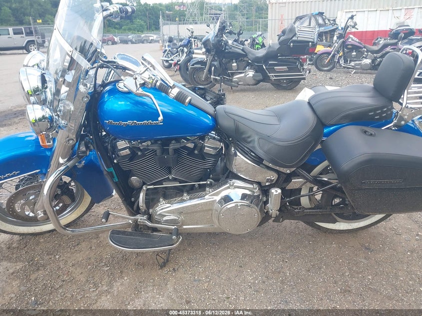 2018 Harley-Davidson Flde Deluxe VIN: 1HD1YCJ18JC047622 Lot: 45373318